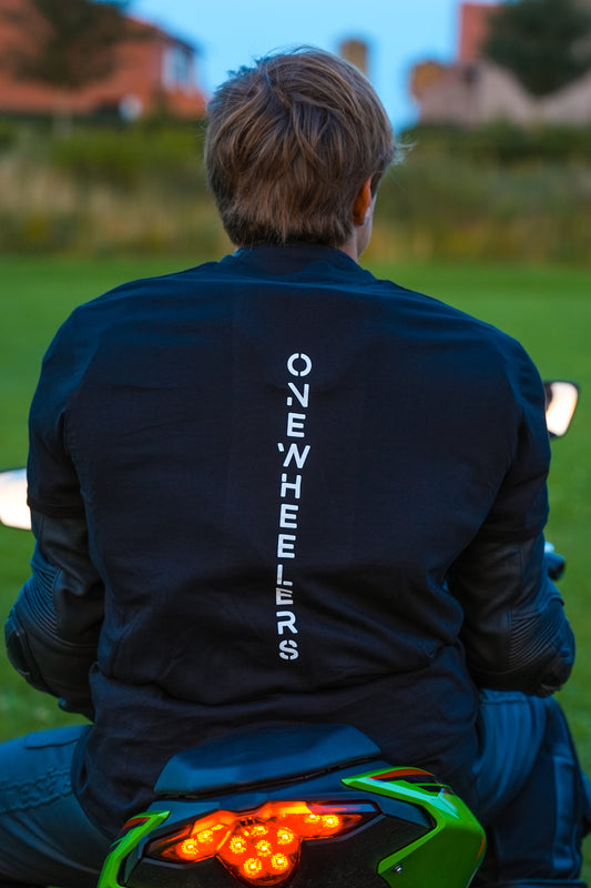 "ONEWHEELERS CREW"  T-SHIRT